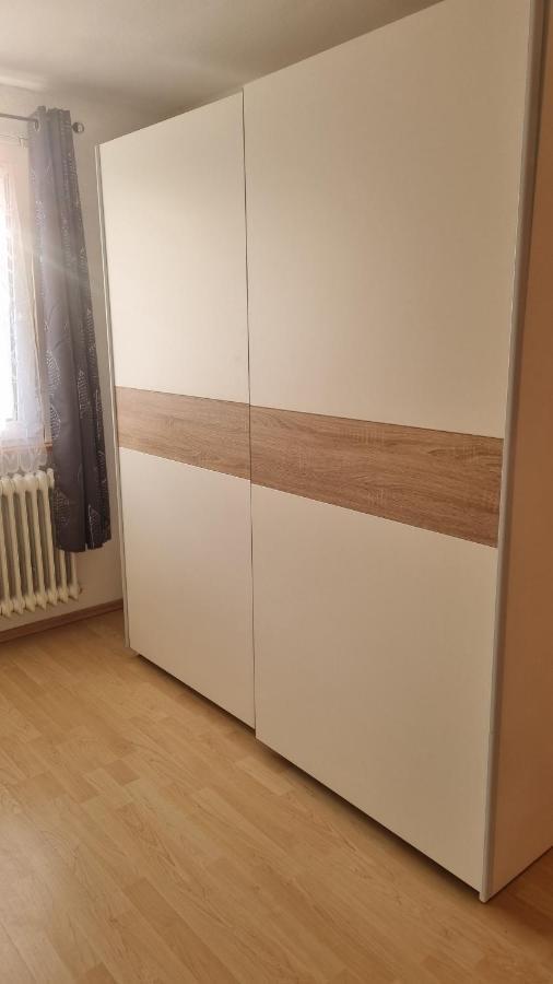 Schoene 2-Zimmer Ferienwohnung 로핀겐 외부 사진